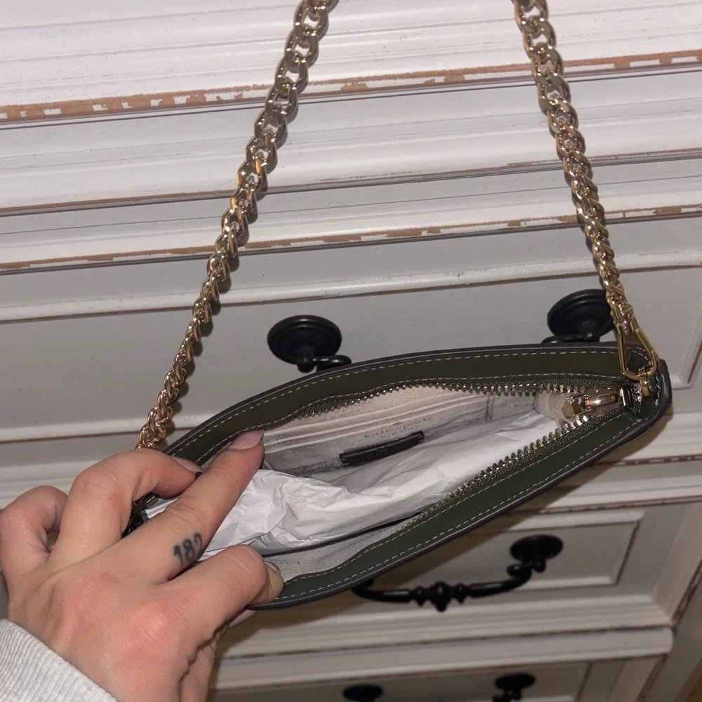 BRAND NWT Kate Spade Madison Lilly Pochette ✨ Saffiano Leather